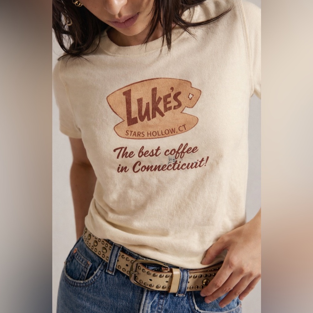 Gilmore Girls Luke’s Diner Graphic Tee Stars Hollow CT Size L